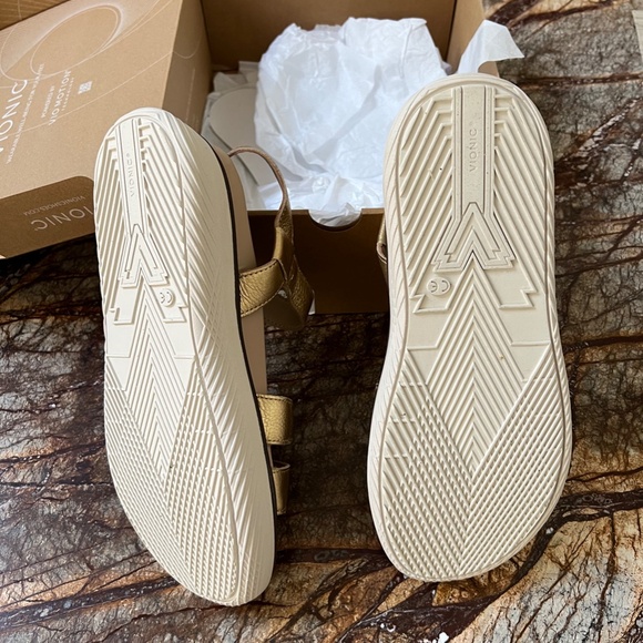 VIONIC Solana Platform Sandals size 9 - Picture 3 of 7